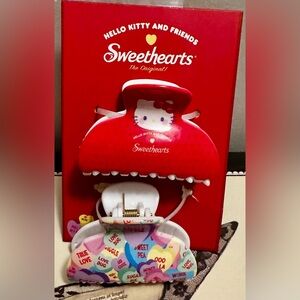 Hello Kitty Sweethearts Clip & Red Hair Claw Clip